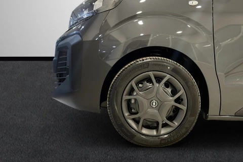 Opel Vivaro Combi XL 180 CV 2.0 TD AT8