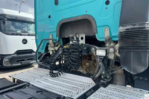 Mercedes-Benz Arocs 1845 LS 