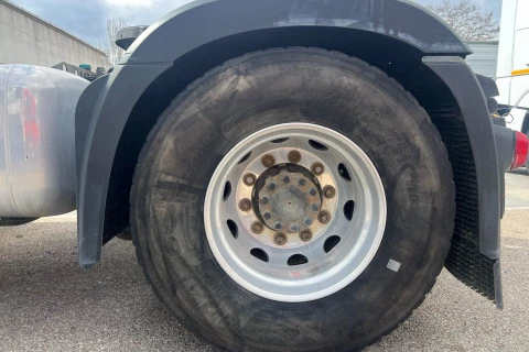 Mercedes-Benz Arocs 1845 LS 