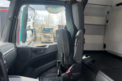 Mercedes-Benz Arocs 1845 LS 