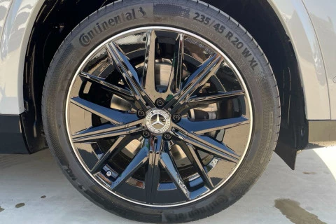Mercedes-Benz GLB GLB 200