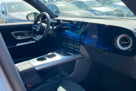 Mercedes-Benz GLB GLB 200