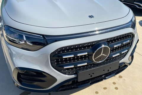 Mercedes-Benz GLB GLB 200