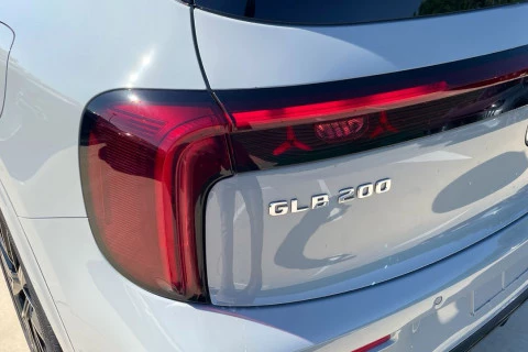 Mercedes-Benz GLB GLB 200