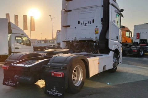 Mercedes-Benz Actros 1848LS