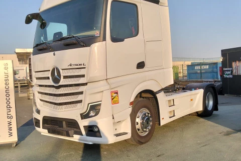Mercedes-Benz Actros 1848LS