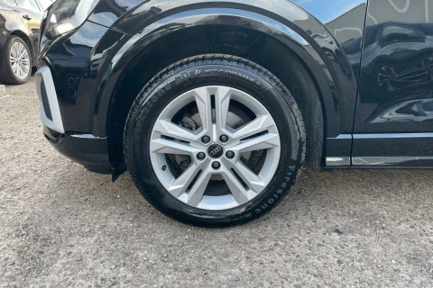 Audi Q2 Advanced 30 TFSI 81kW (110CV)