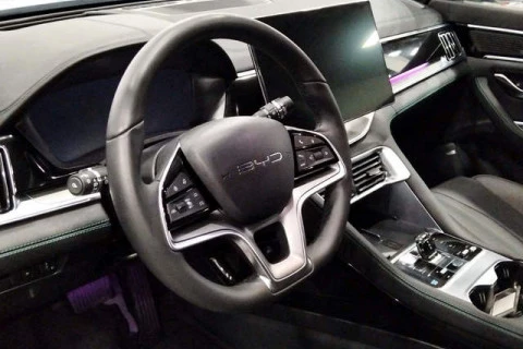 BYD SEAL U DM-i Comfort 160 kW (218 CV)