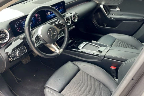 Mercedes-Benz Clase A A 250 e con tecnología híbrida EQ Sedán