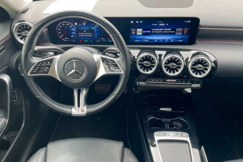 Mercedes-Benz Clase A A 250 e con tecnología híbrida EQ Sedán