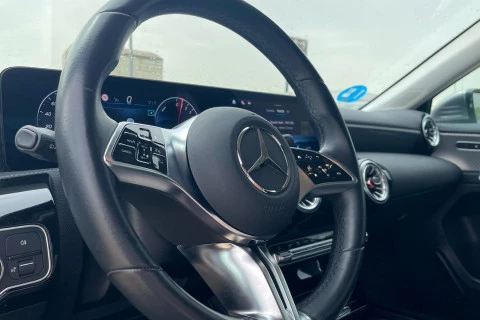 Mercedes-Benz Clase A A 250 e con tecnología híbrida EQ Sedán
