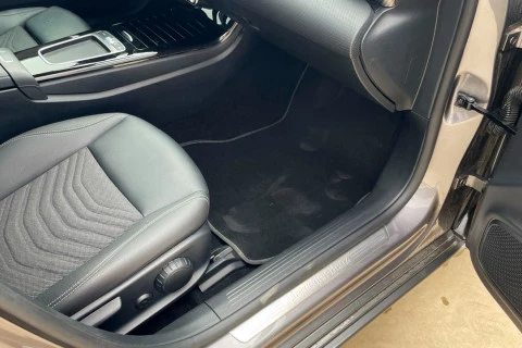 Mercedes-Benz Clase A A 250 e con tecnología híbrida EQ Sedán