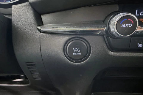 Mazda CX-30 e-SKYACTIV G Homura