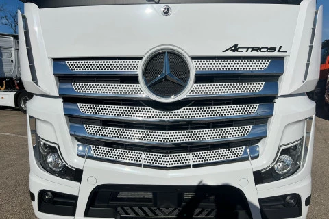 Mercedes-Benz Actros 1951 LS