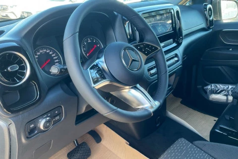 Mercedes-Benz Vito 114CDI AT 100kW Tourer Select Larga