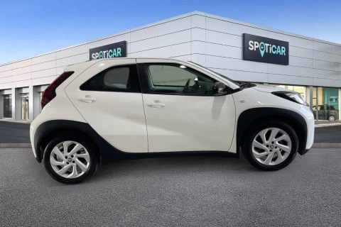 Toyota Aygo X Cross 1.0 VVT-I 72CV Play