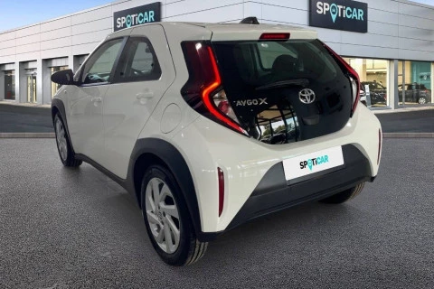 Toyota Aygo X Cross 1.0 VVT-I 72CV Play