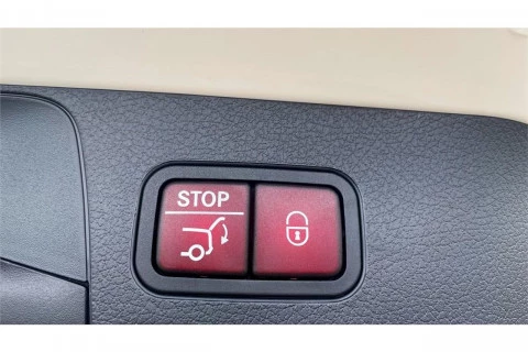 Mercedes-Benz GLB GLB 200 d 4MATIC