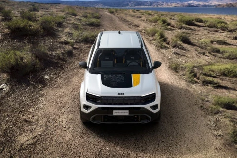 Jeep Avenger 1.2 eHybrid 4xe 145CV T. North Face