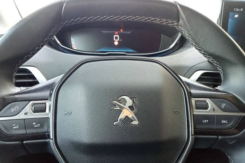 Peugeot 5008 1.5 BlueHDi 96kW S&S Roadtrip EAT8