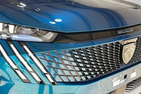 Peugeot 3008 Hybrid 1.2 107KW GT eDCS6