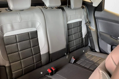 Citroën C4 Hybrid 145 ë-DCS6 Business Edition