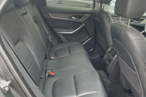 Jaguar F-Pace 2.0D l4 MHEV SE AWD Auto 150 kW (204 CV)