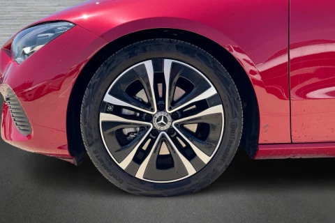 Mercedes-Benz CLA CLA 200 D DCT