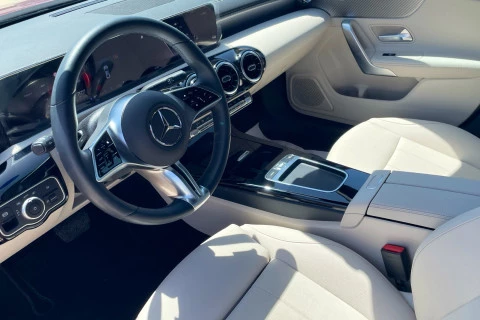 Mercedes-Benz CLA CLA 200 D DCT