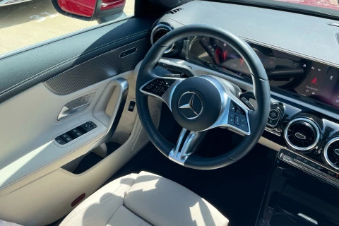 Mercedes-Benz CLA CLA 200 D DCT