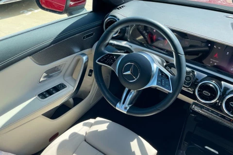 Mercedes-Benz CLA CLA 200 D DCT
