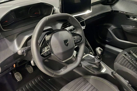 Peugeot 208 Active Puretech 100