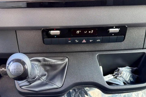Mercedes-Benz Sprinter 317 CDI FURGON PRO LARGO