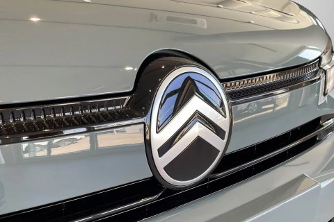 Citroën C4 X Hybrid 145 ë-DCS6 Business Edition