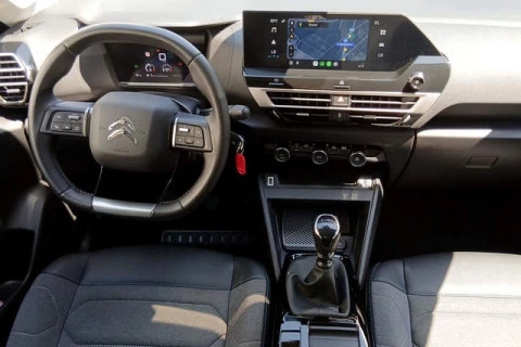 Citroën C4 PureTech 130 S&S Plus 96 kW (131 CV)