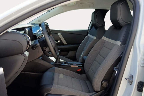 Citroën C4 PureTech 130 S&S Plus 96 kW (131 CV)