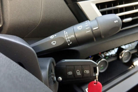 Citroën C4 PureTech 130 S&S Plus 96 kW (131 CV)
