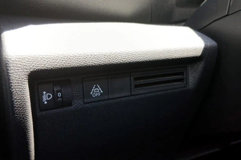 Citroën C4 PureTech 130 S&S Plus 96 kW (131 CV)