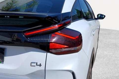 Citroën C4 PureTech 130 S&S Plus 96 kW (131 CV)
