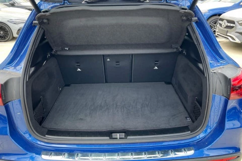 Mercedes-Benz GLA GLA 200 D