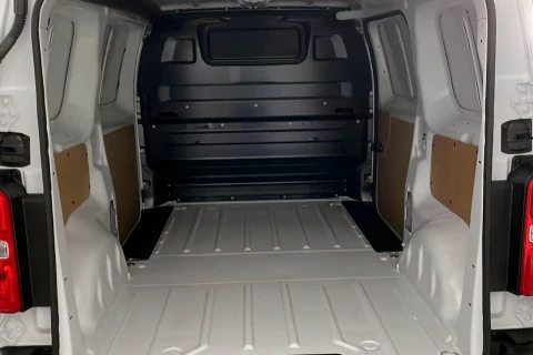 Citroën Jumpy Furgón M Diésel 145 CV Manual