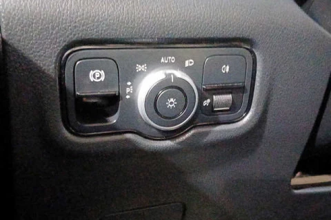 Mercedes-Benz Vito Combi 116 CDI Tourer Select Larga AT 120 kW (163 CV)