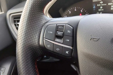 Ford Focus 1.0 Ecoboost MHEV ST-Line 114 kW (155 CV)