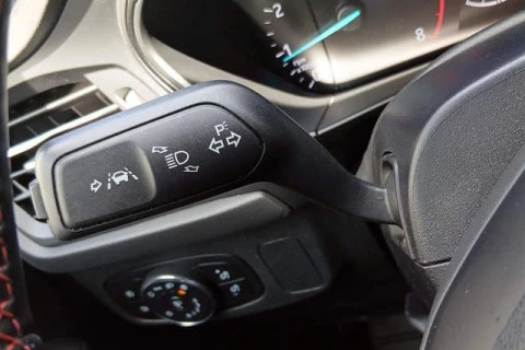 Ford Focus 1.0 Ecoboost MHEV ST-Line 114 kW (155 CV)