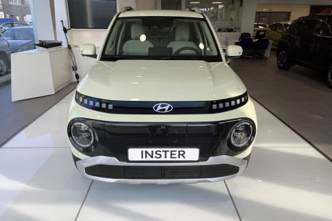 Hyundai Inster 49KWH 85KW (115CV) Tecno