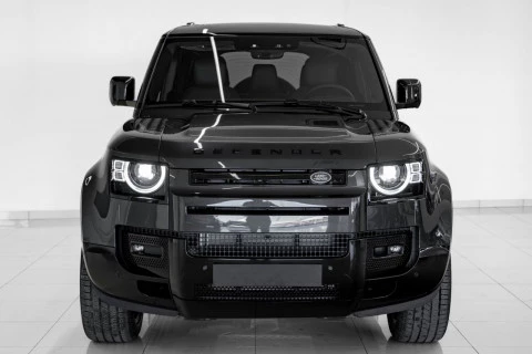 Land Rover Defender 110 3.0D I6 MHEV X-Dynamic SE 4WD AT 221 kW (301 CV)