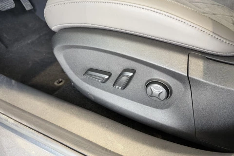 MGS6 EV Luxury