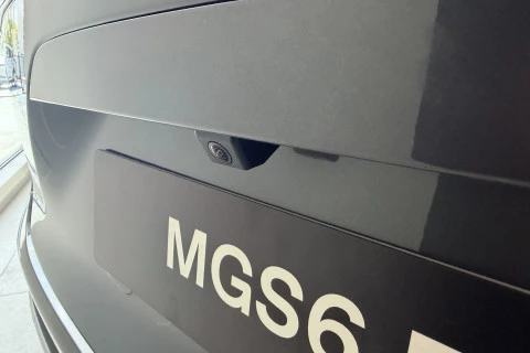 MGS6 EV Luxury