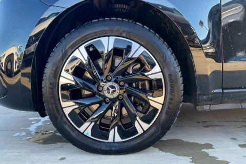 Mercedes-Benz Clase V 220 d Avantgarde Largo