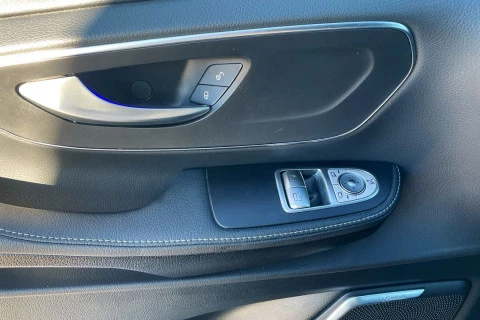 Mercedes-Benz Clase V 220 d Avantgarde Largo